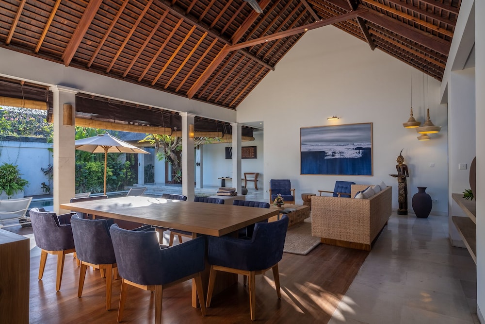 Saba Villa