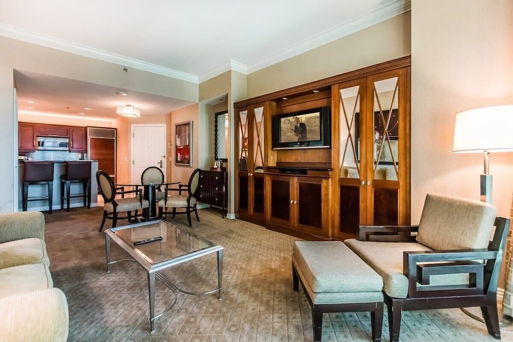 Signature MGM