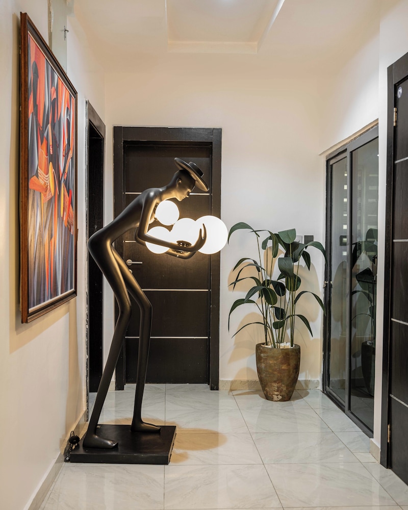 George Residence Ologolo Lekki