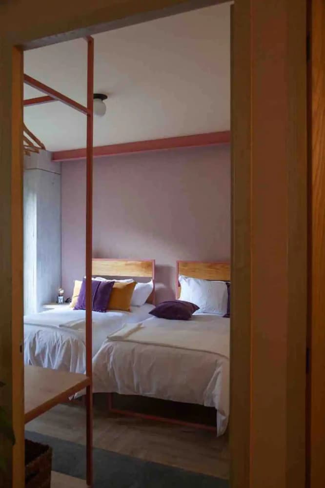 Sinaloa Exclusive - Colorful 2 BDR Apartment in Mexico City
