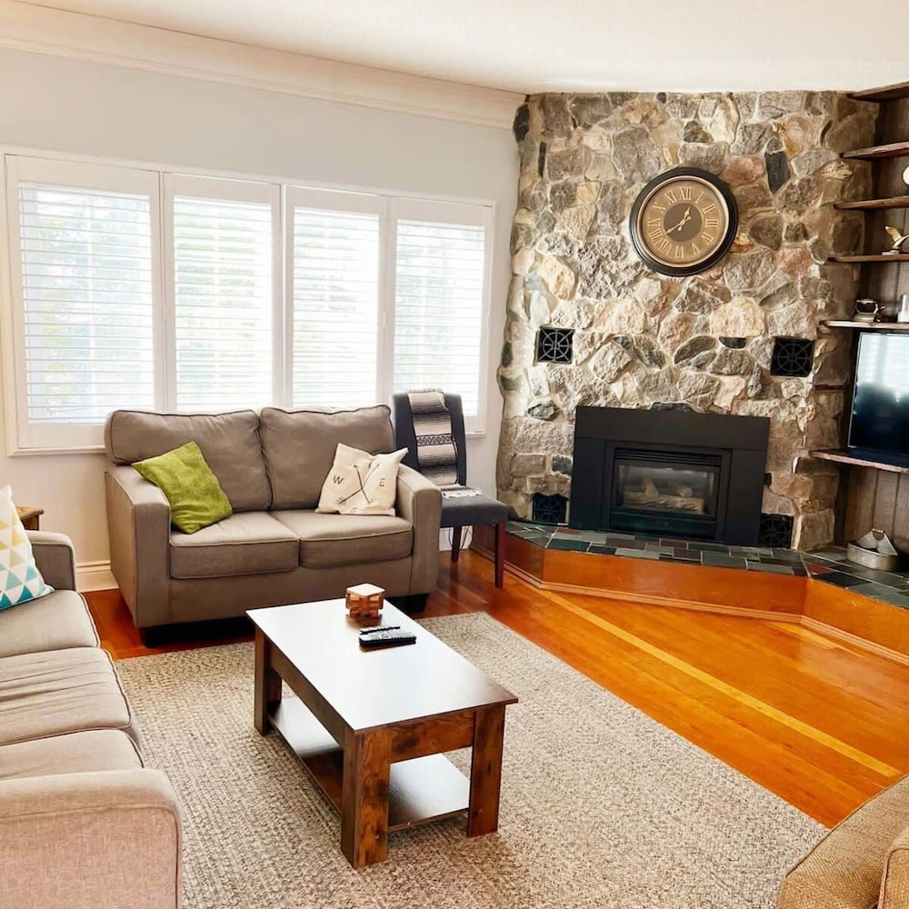 Welcome to Golden Field Farmhouse