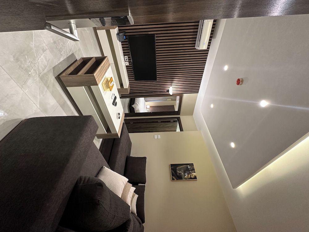 Charming Amman Apartment With Central AC