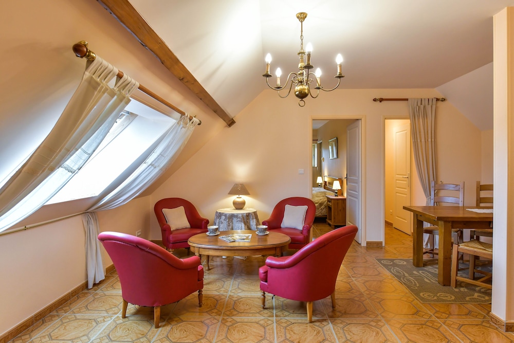 Le clos champagnac at Hotel Golf Chateau de Chailly