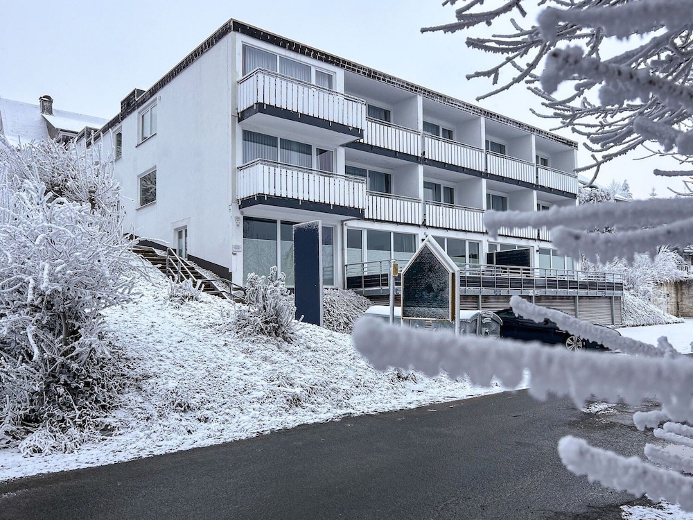 Modern Flat With Balcony at Erlebnisberg Kappe