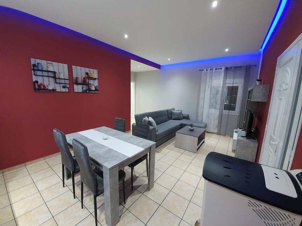 Nina Apartments