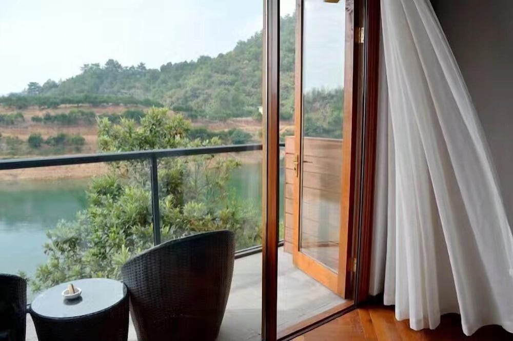 Fishman homestay