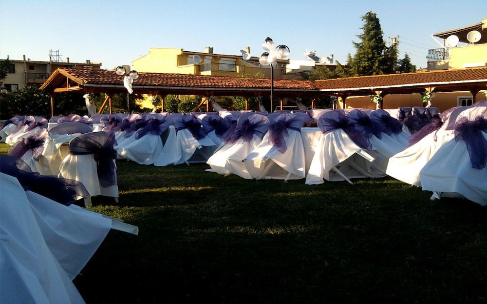 meeting & event spaces