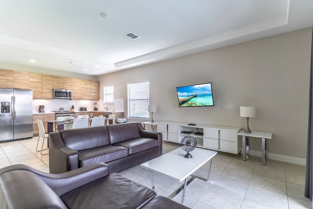 185 Balmoral view 5