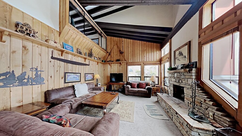 Mammoth Mountain - Vacation Condos