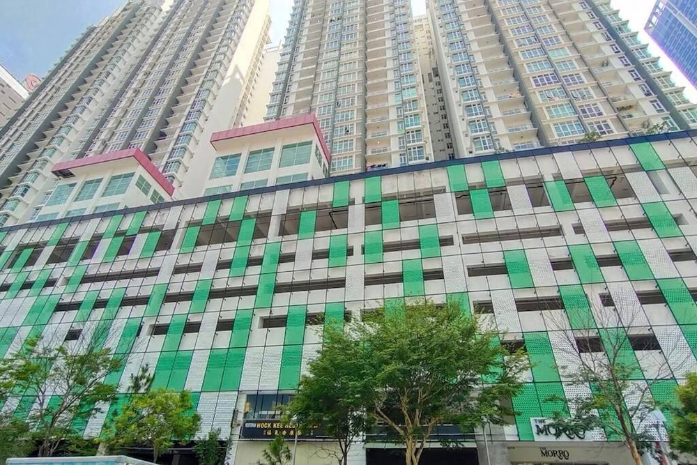 Twin Galaxy Minimalist Studio 2-4pax CIQ JB Town