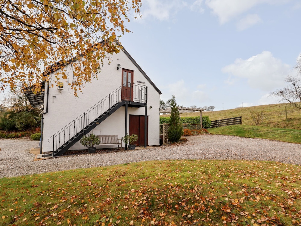 Tyn-y-mynydd Bach