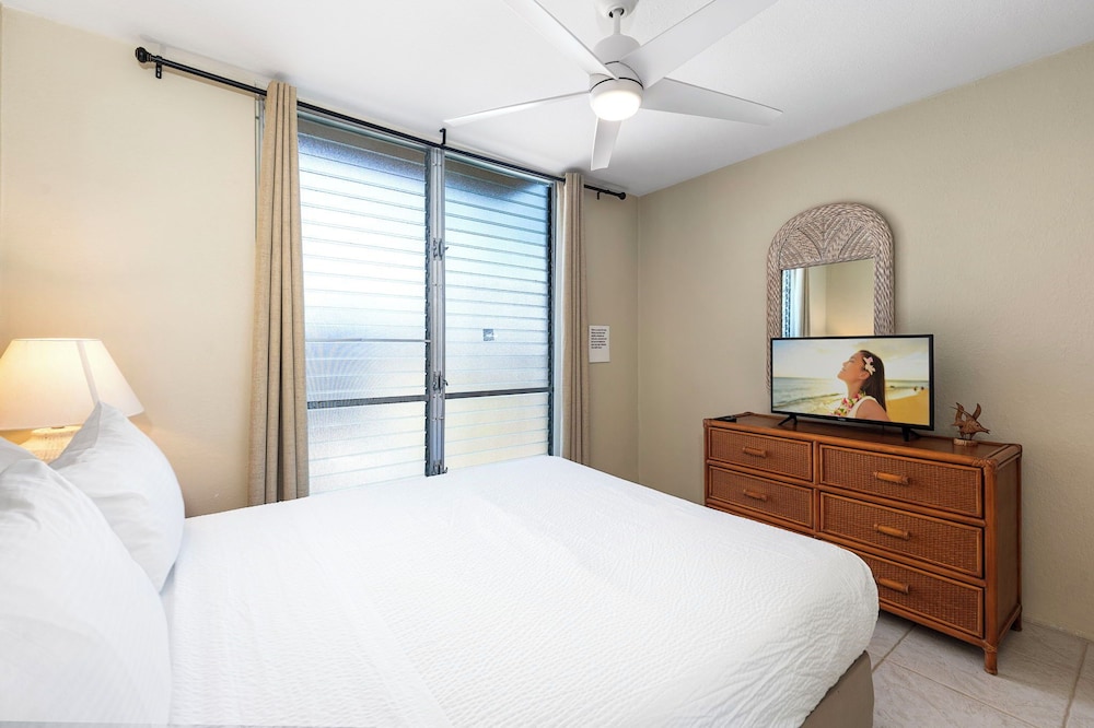 Ocean Front - Direct View of Kailua Bay - Vrkcv