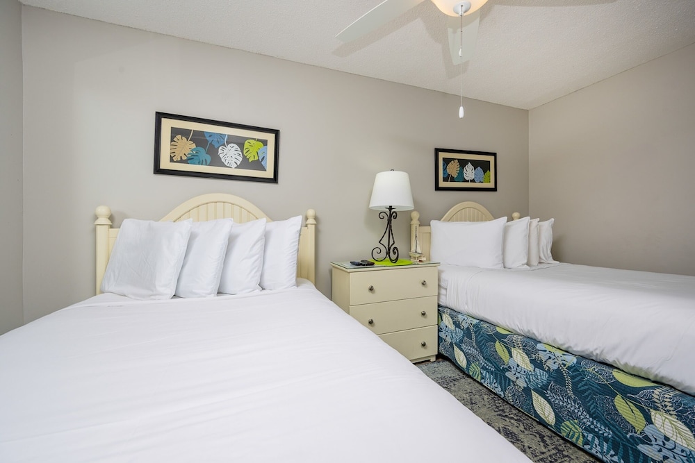 Island Winds West 380 3 Bedroom Condo