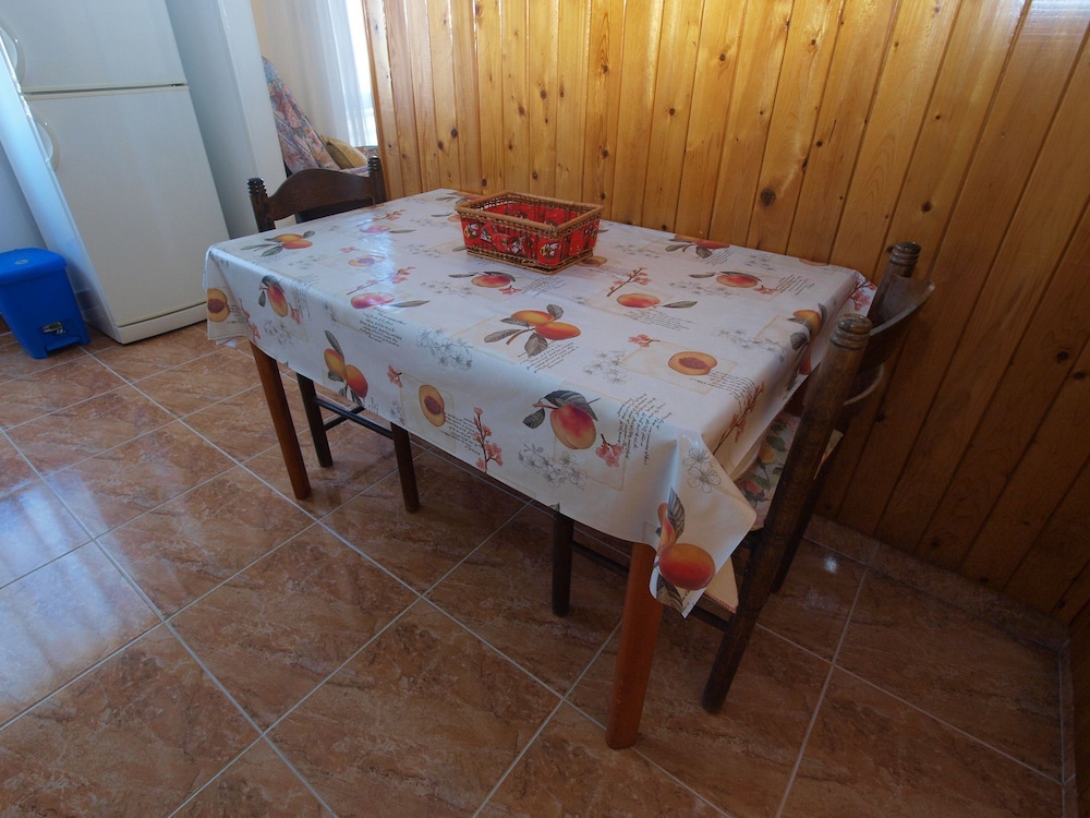 Photo 32