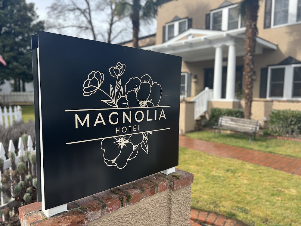Jacksonville Vacations - Magnolia Hotel - Property Image 25