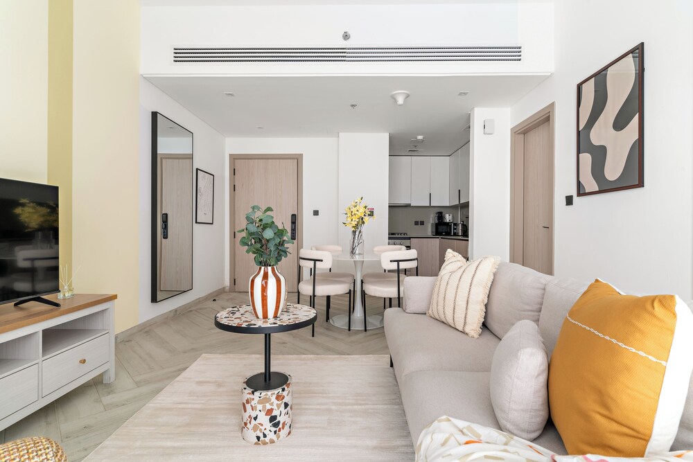 Silkhaus Empire Residence
