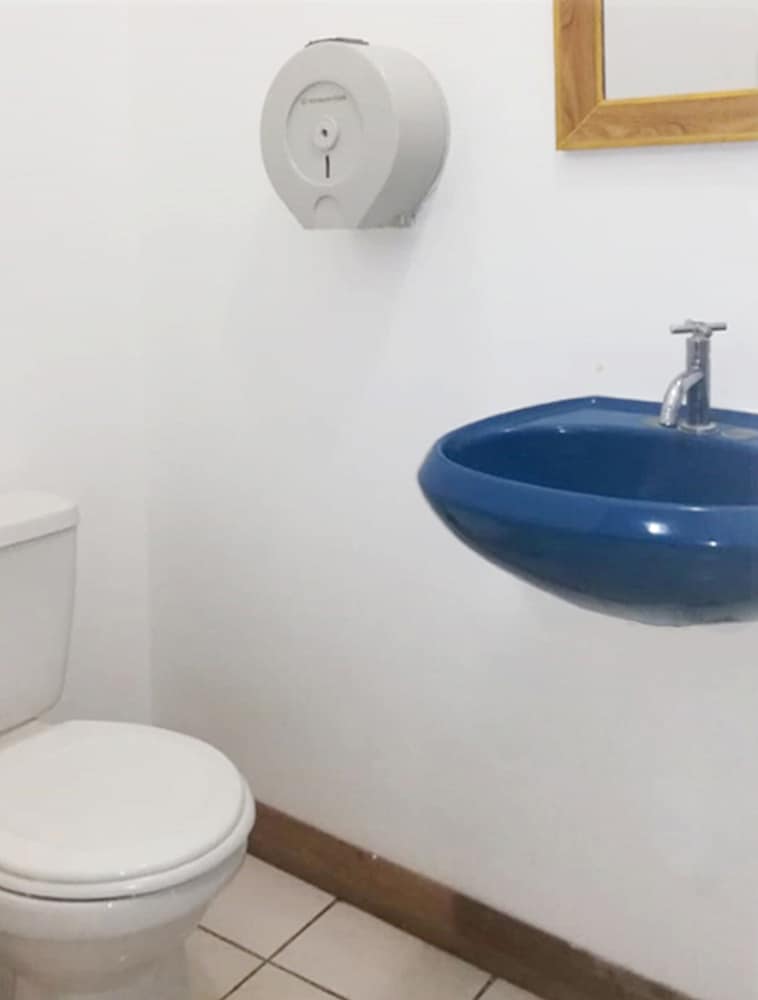 Gaudy´s Eco Hotel - Hostel