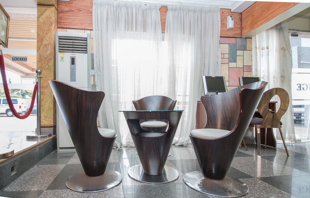 Accra Vacations - Ange Hill Hotel - Property Image 1