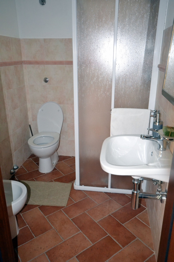 Photo 24