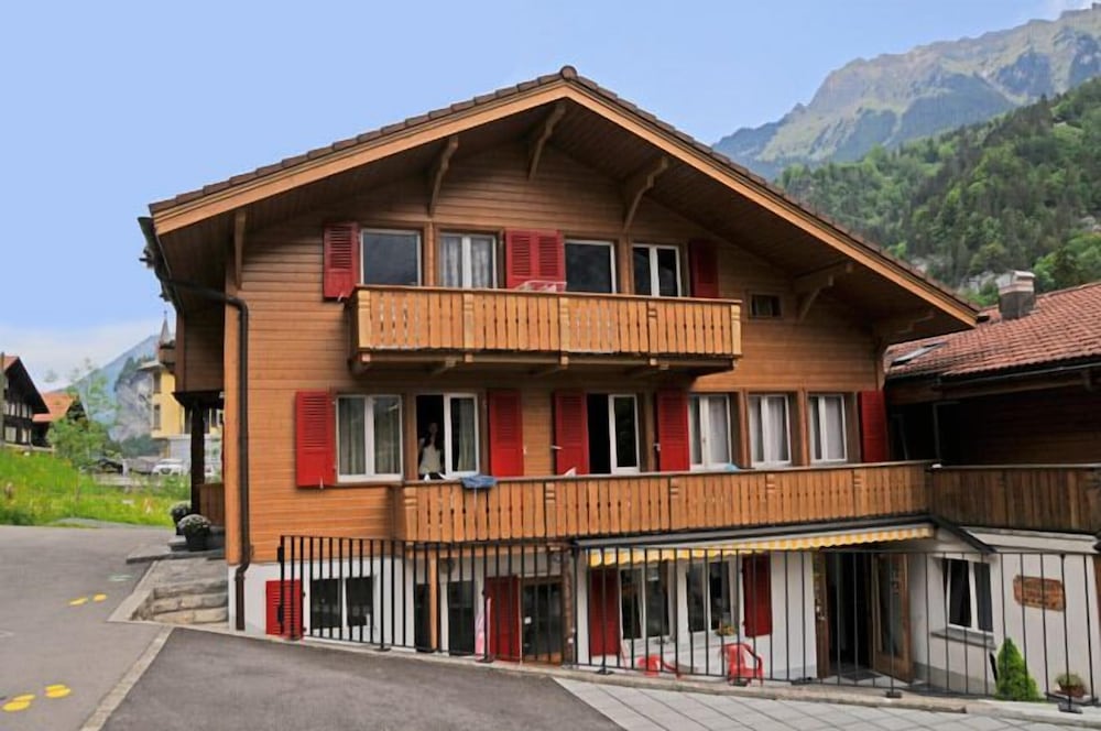 Hotel Valley Hostel - Image 1