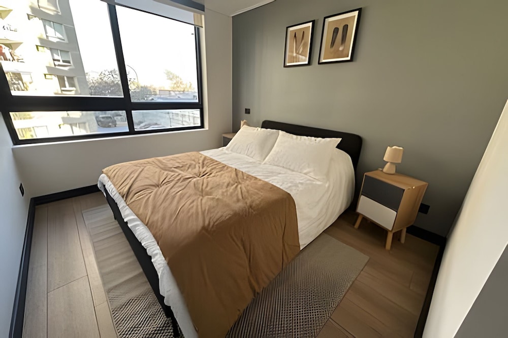 Oceana Suites San Eugenio