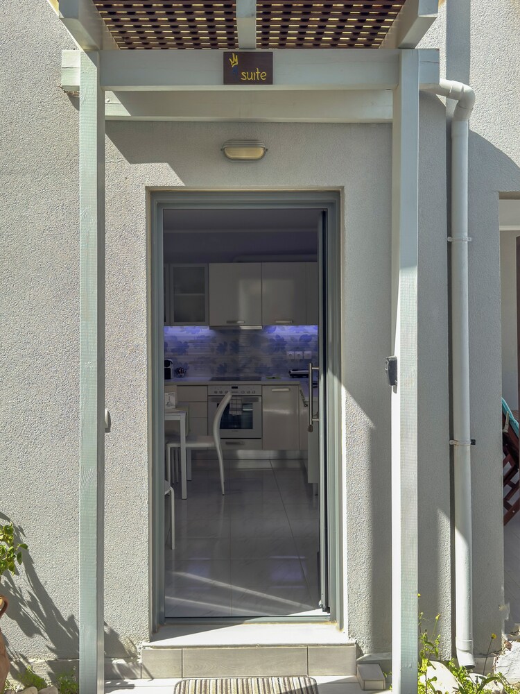 Alisahni Suite