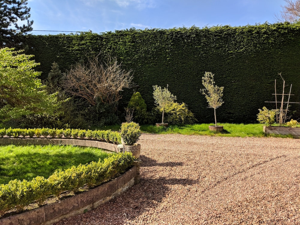 Weirholme Annex