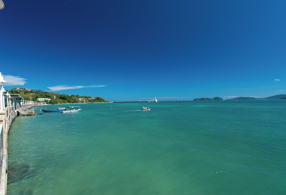 Pixels - Ocean Front Studio With Pool View Cape Panwa