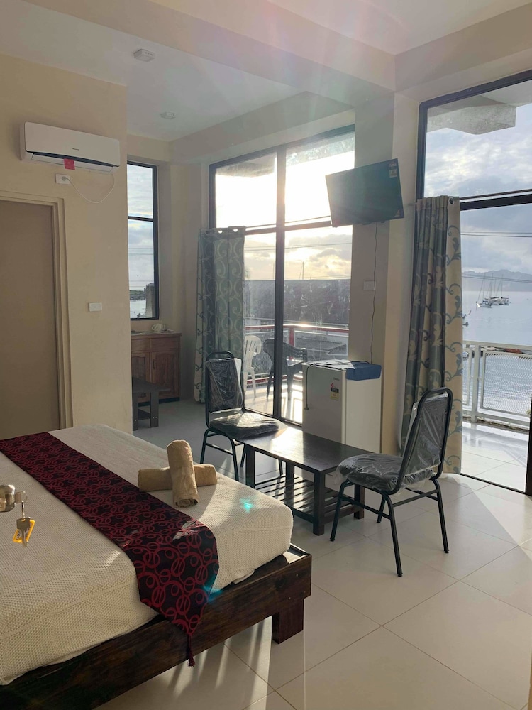 Bay View Barbers Lodge - view 15