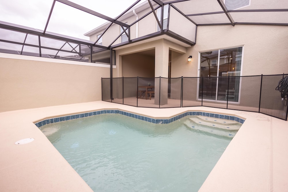 2604 RT - Family Paradise at Storey Lake
