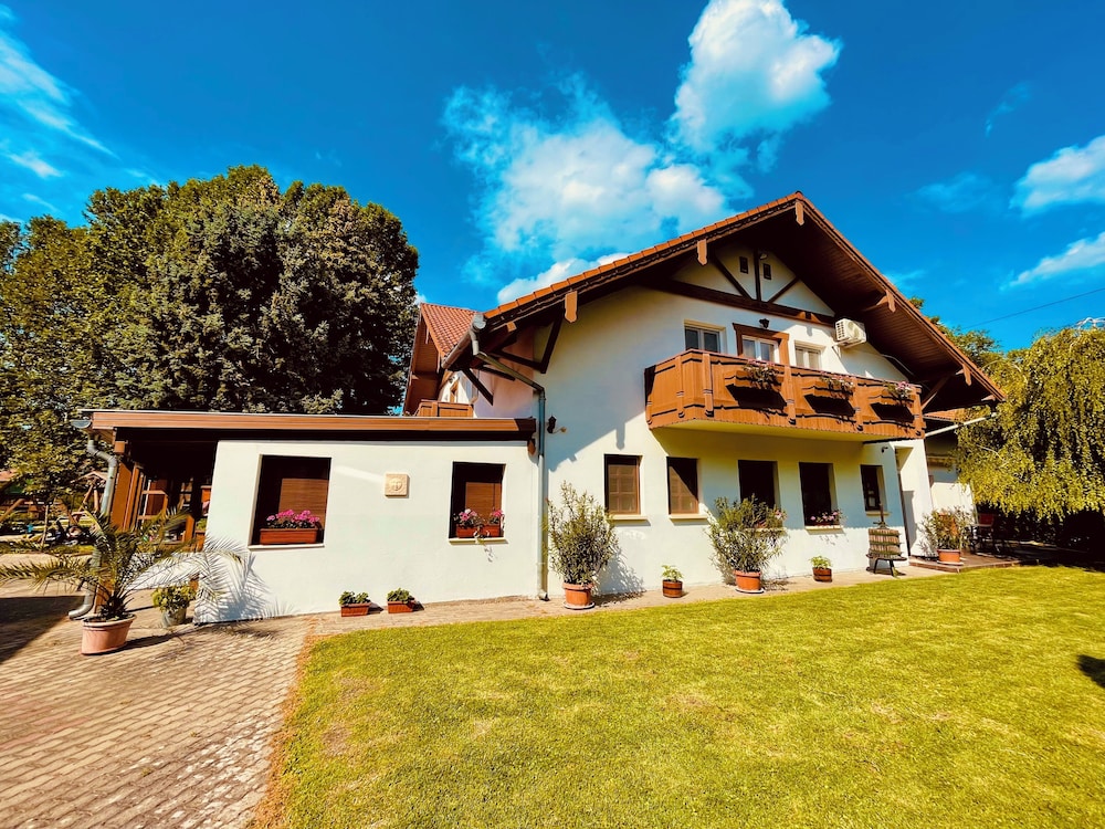 Sommer Pension