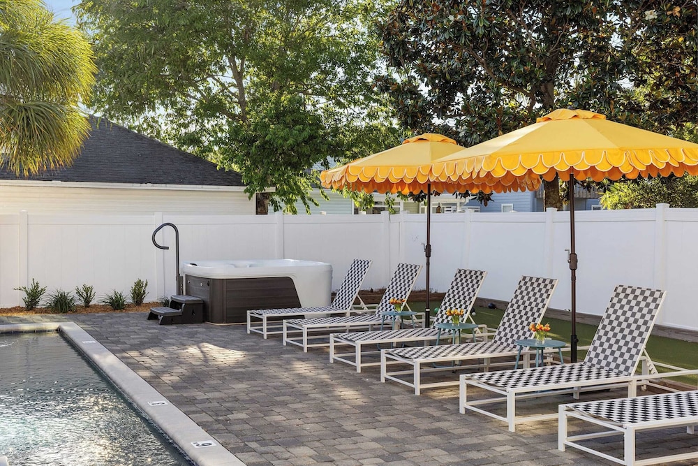 Villa Near Beach w/ Pool & Outdoor Dining Bohemian Beach Retreat by Avantstay