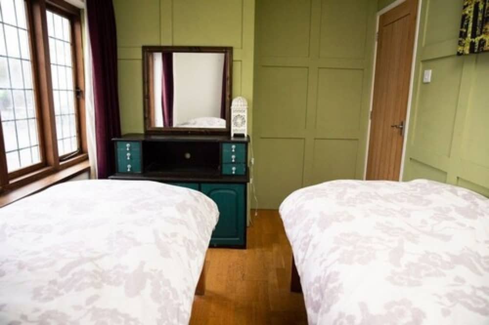Yoghurt Rooms view 5