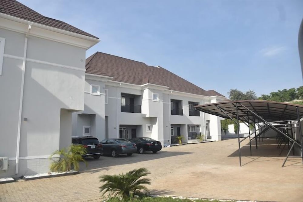 WHTYESCAPE SERVICED APARTMENTS