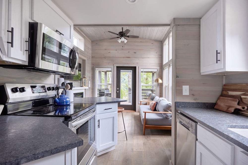 Asheville River Cabins