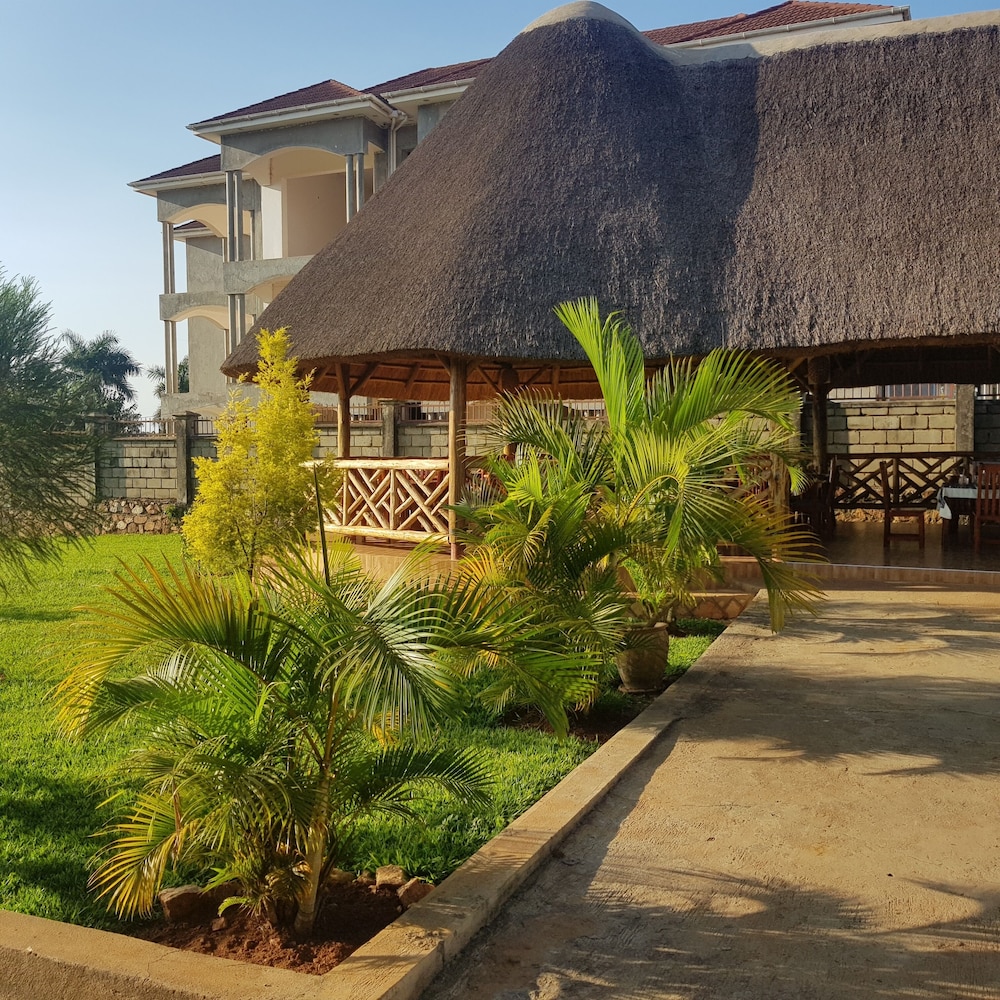 African Roots Entebbe