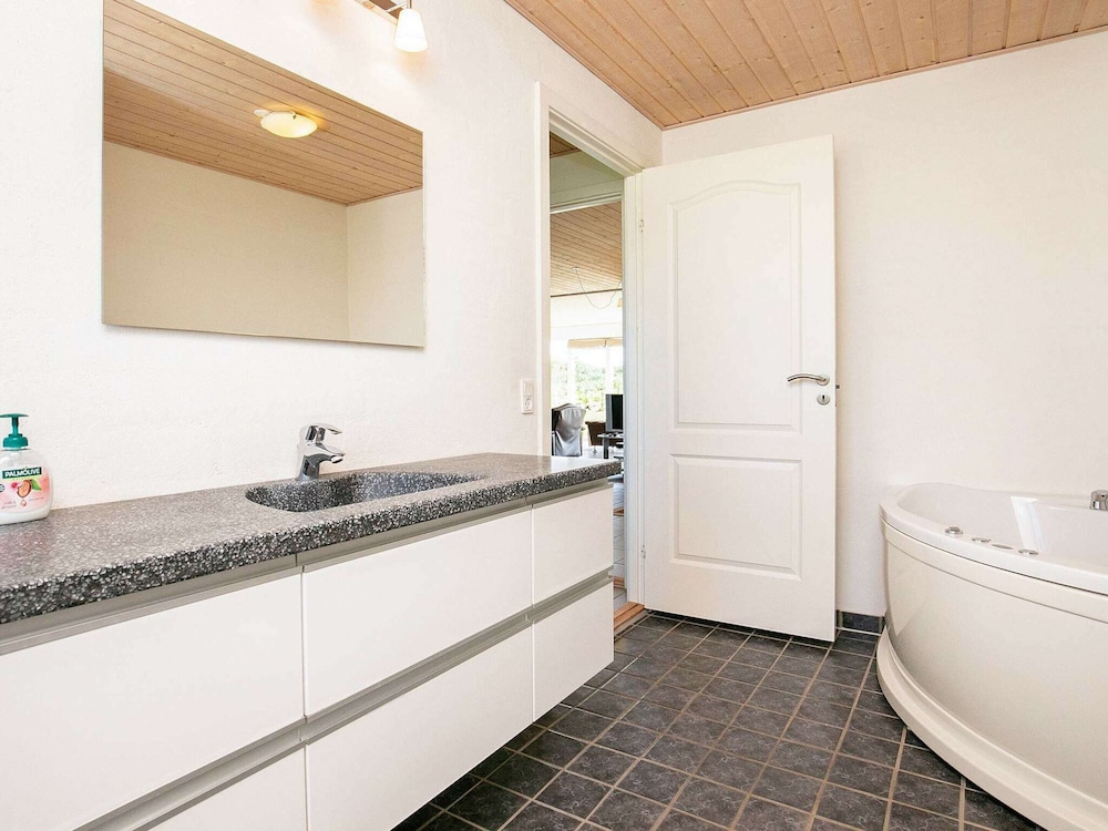 8 Person Holiday Home in Skals-by Traum view 5