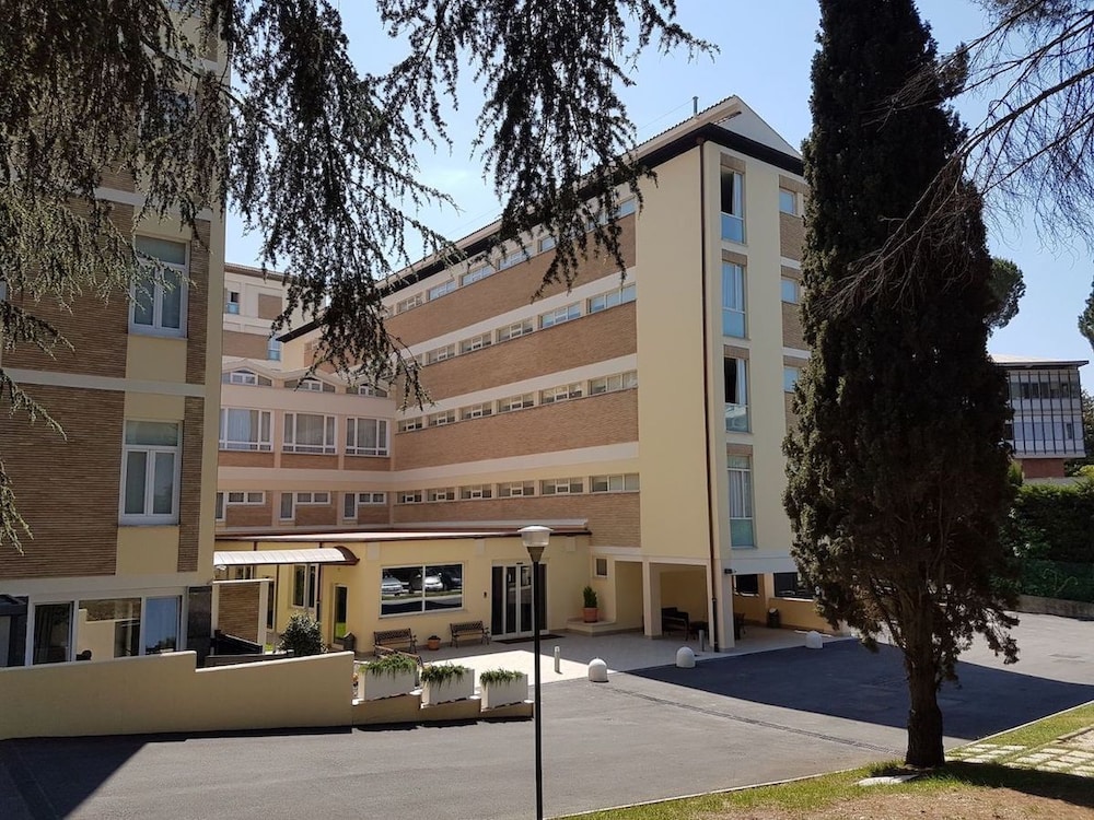 Vatican Area - Hotel Holiday Rooms