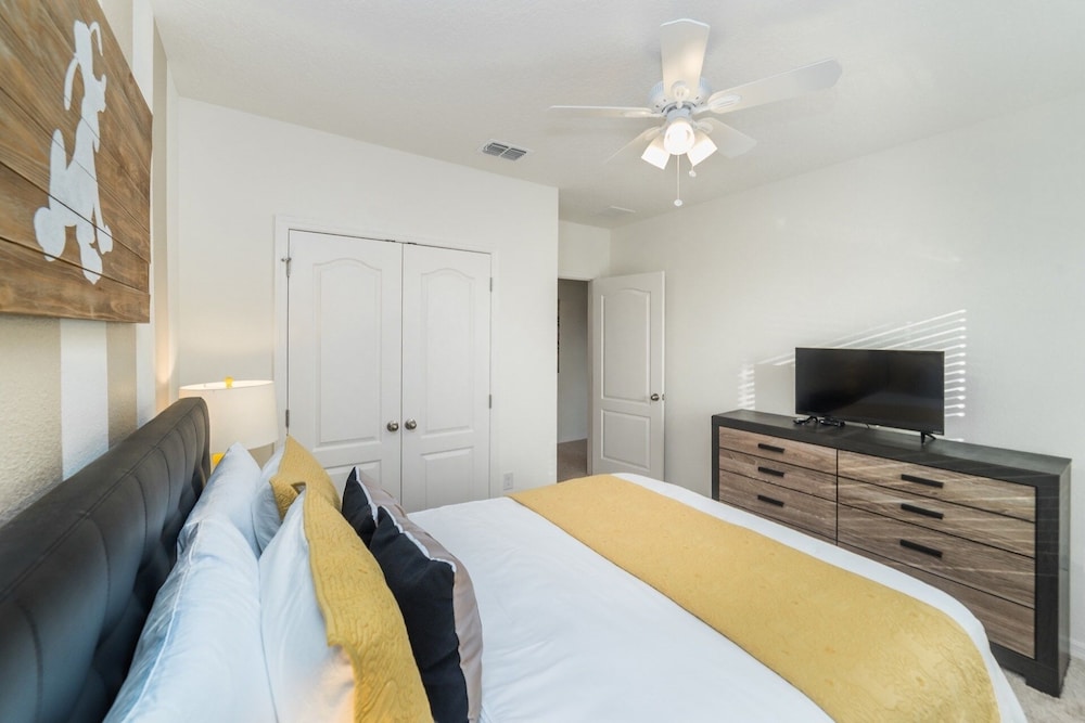 Solterra Resort 4 Bedroom Pool Townhome Pet Friendly 4 Townhouse