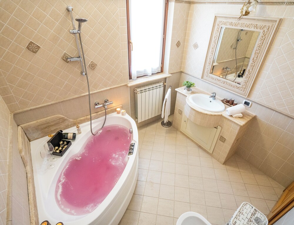 Villa Antonella Wellness & Jacuzzi