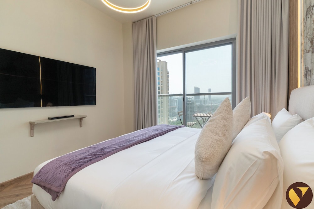 JVC near Circle Mall with full Amenities