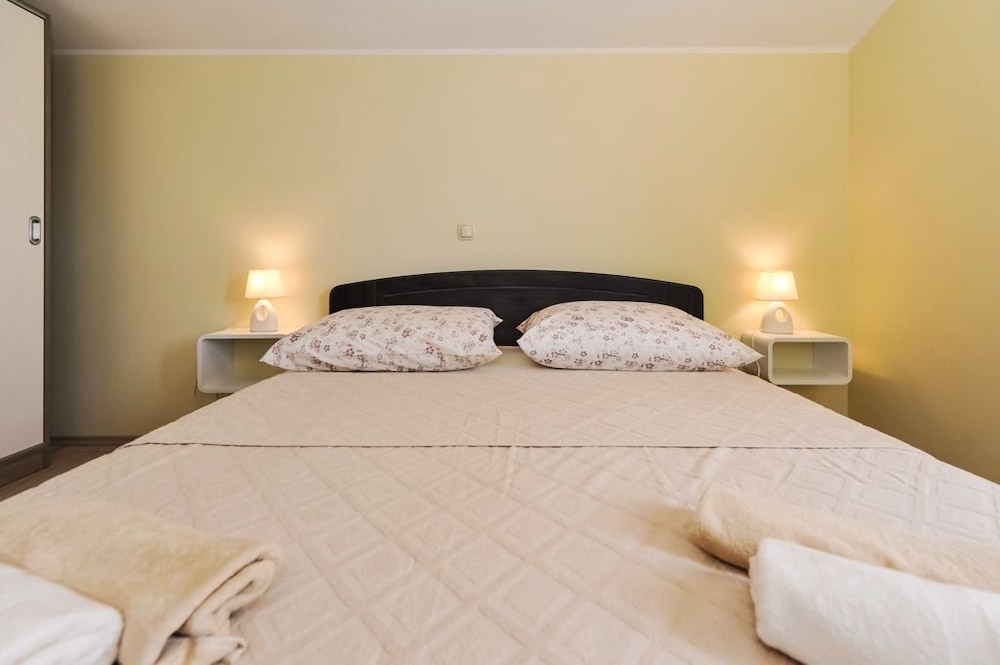 Apartments Kruno