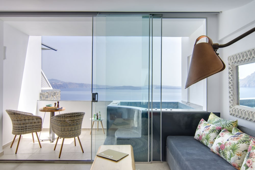 Santorini Secret Premium