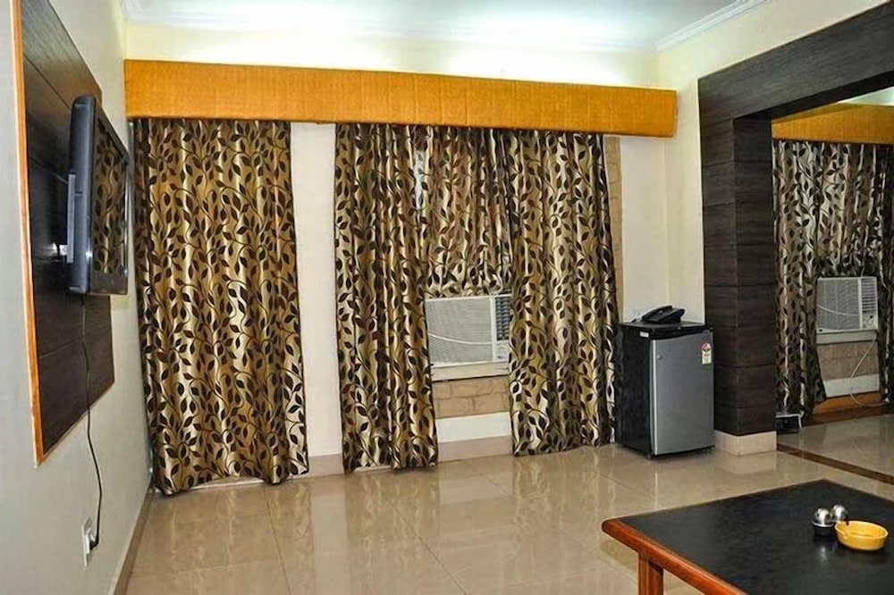 Banjara Resort
