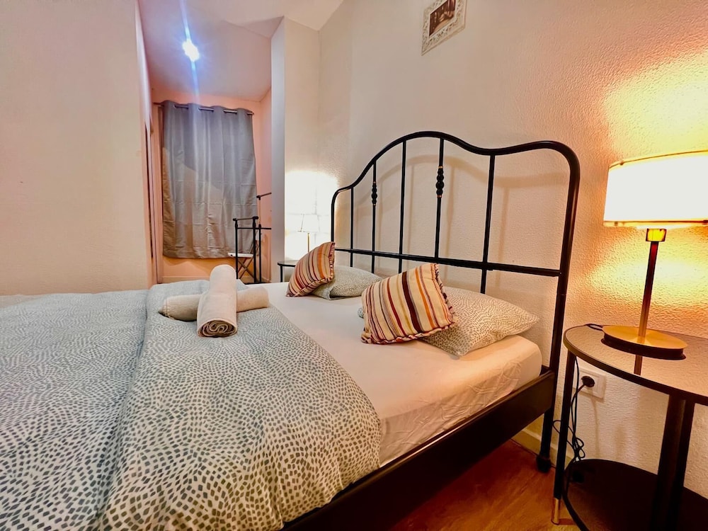 SwissPorto Guest House