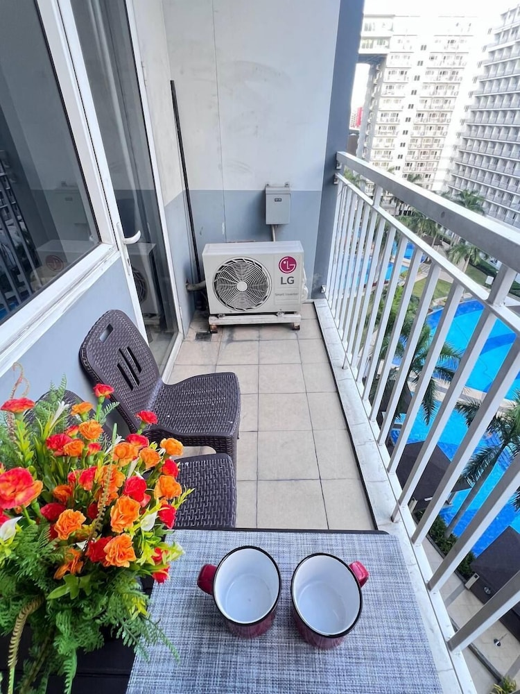1 BR Shell Residences Facing amenities