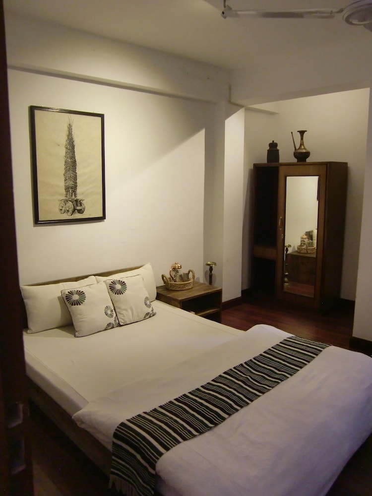 Peacock Guesthouse 2