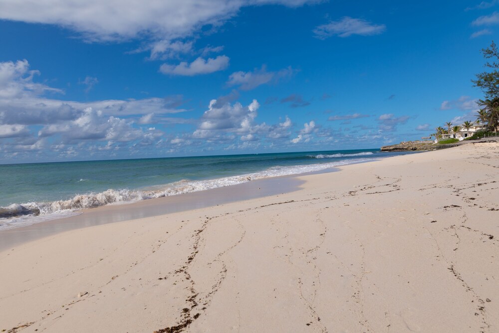 Inchcape Seaside Villas