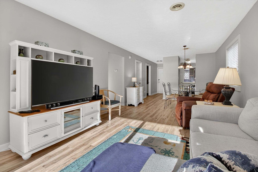 Ocean View Condominium 2 Bedroom Condo
