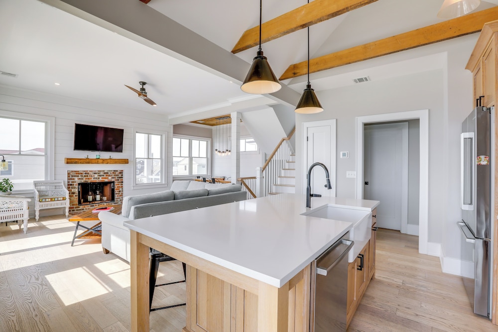 Steps From Sand & Fun: Beach Haven Retreat w/ Pool